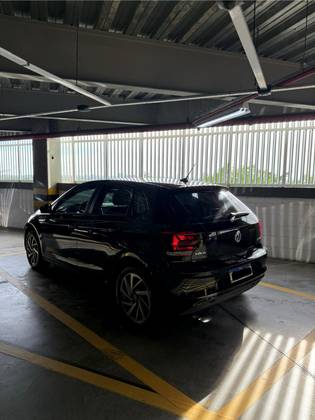 VOLKSWAGEN POLO 1.0 200 TSI HIGHLINE AUTOMÁTICO